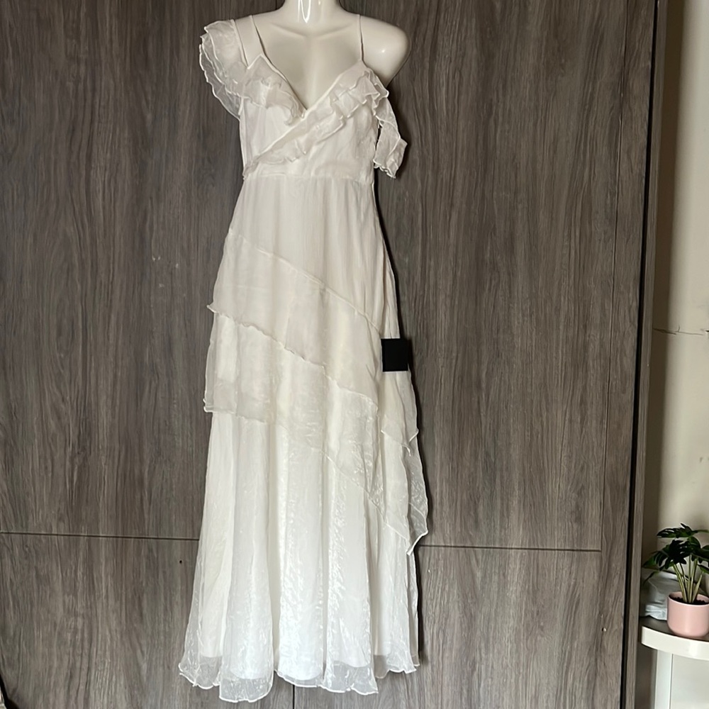 Lulu’s Ruffles White dress - Picture 3 of 16